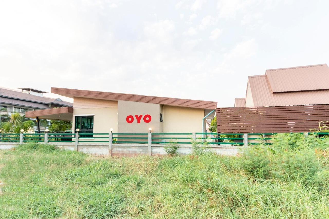 Oyo 798 Reurn Mareena Resort Nakhon Ratchasima Bagian luar foto